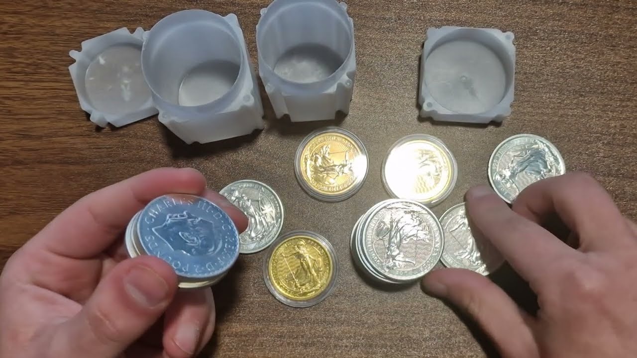 What Percentage of the US population own gold and silver?