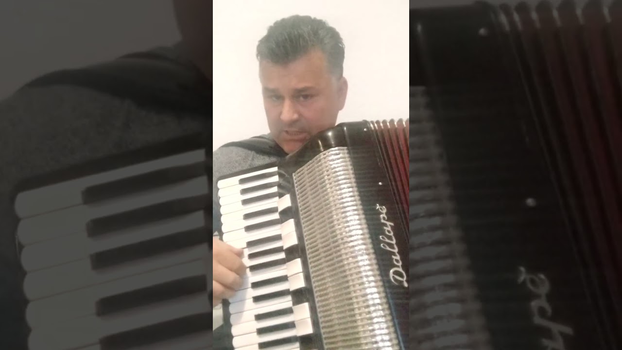 Nikada me život milovao nije,LIVE