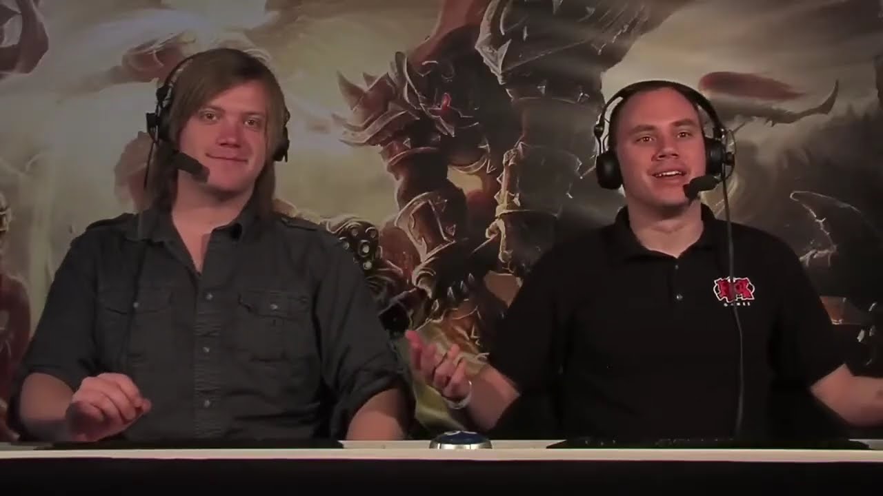 LoL World Championship Season 1 2011 | aAa vs. FnaticMSI - Group Stage Clash