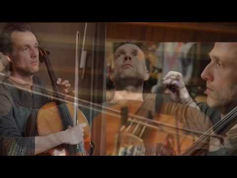 Shakya performing Live Cello Loop
