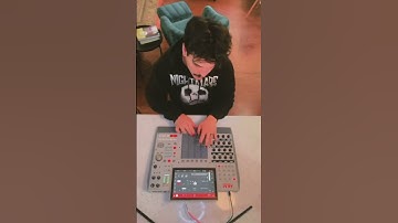 MPC X SE unboxing! A monster of production!