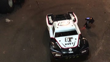 Losi 5ive T with killer rc super bee kill switch