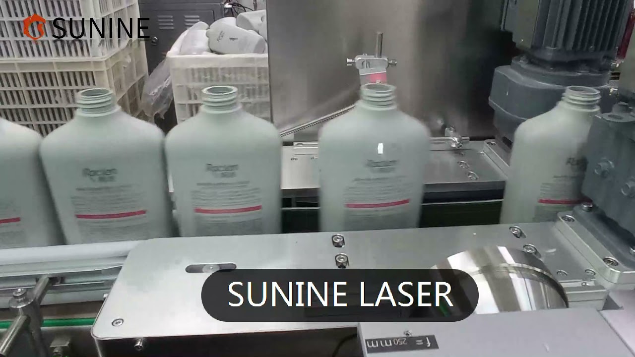 Print QR code and expiration date on shampoo HDPE bottles, flyiing UV ...