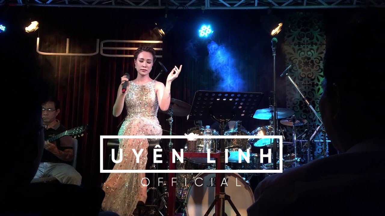 |Live| Chỉ Là Giấc Mơ - Uyên Linh