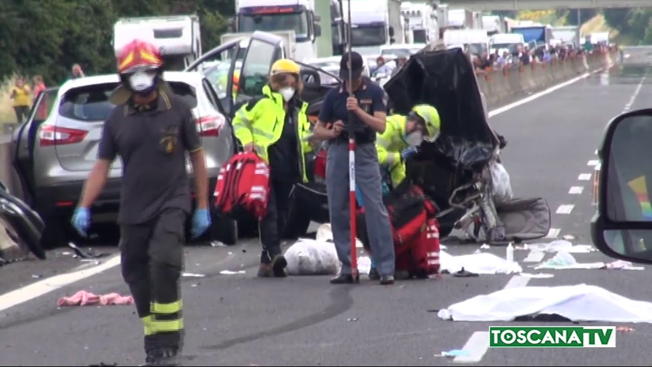 2020-06-05 AREZZO - INCIDENTE STRADALE 4 MORTI TRA CUI DUE BAMBINI