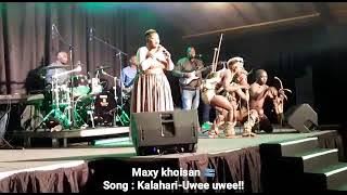 Maxy KhoiSan - Kalahari - Uwee uwee! Live Band Performance🔥🔥🔥