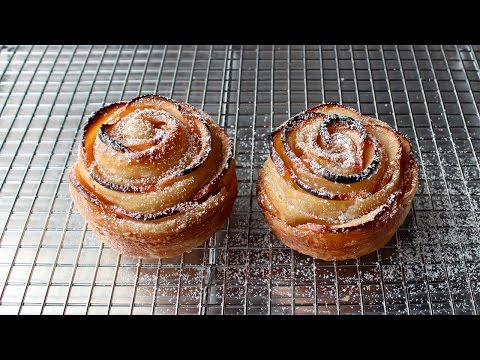 Video: Hoe Maak Je Rozen Van Appels En Bladerdeeg