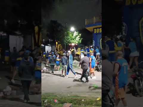 Piedrazos y peleas entre hinchas de Boca y River en Pilar