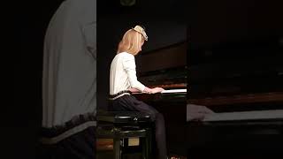 Gloria Šantić - Uspavanka.. Dora Pejačević