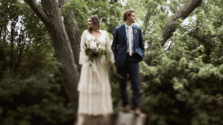 Intimate Summer Wedding in Wisconsin | JOSIAH + KALEY