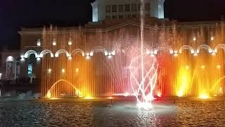 Поющие фонтаны. Площадь Республики. Ереван. Армения.