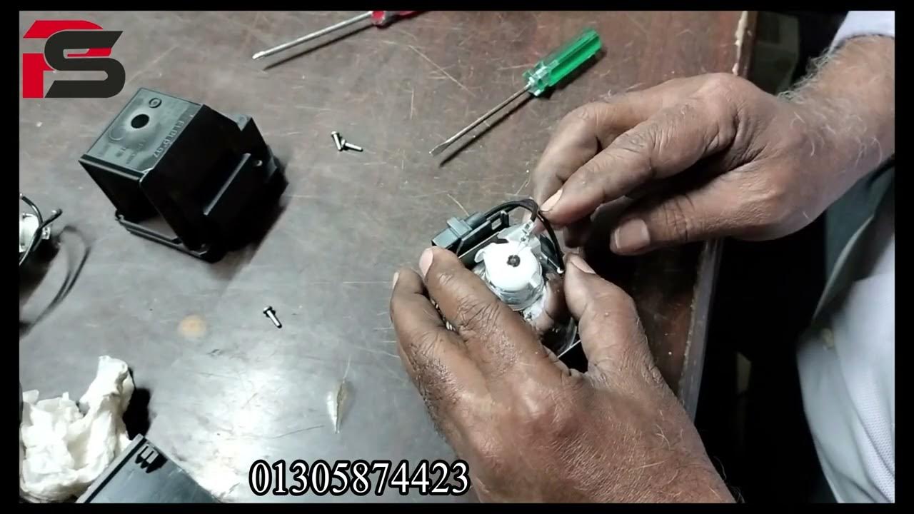 Epson EB 982W Lamp Change Epson Projector Lamp Change Epson Bulb EB982w projector Lamp