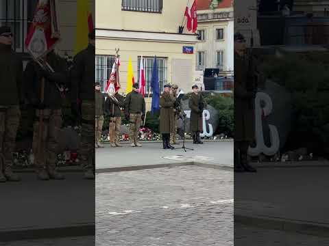 Akcja pamiątkowa #PowstanieWarszawskie #Pamięć #Warszawа #Polska #RatuszArsenal #drugiwarszawiak