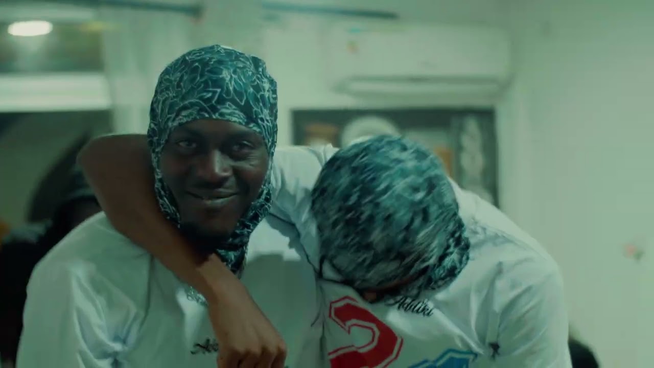 TROIS OFFICIEL - IFQCR 2 (clip officiel)