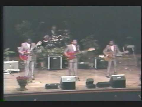 Charles Johnson & The Revivers - "I Can't Even Walk (Without You Holding My Hand)" - 1988