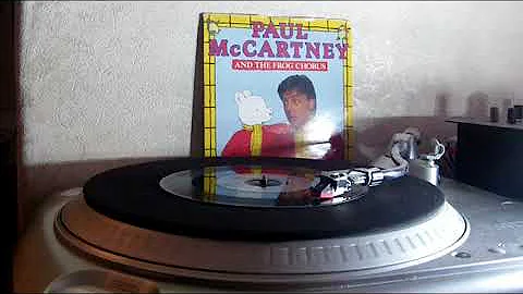 Paul McCartney And The Frog Chorus - We All Stand Together (Parlophone 1984).