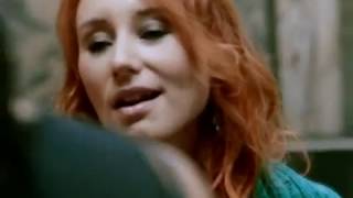 Tori Amos - Sweet the Sting (directed by Alex Smith)