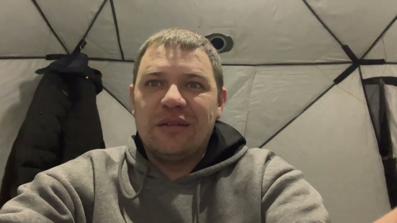 Один на льду с ночевкой в -25. В палатке тепло как дома. Зимняя рыбалка февраль 2026!