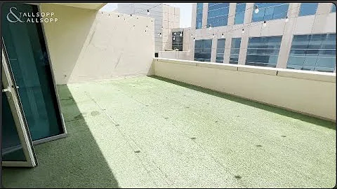 1 Bed Apartment in DUBAI, Bay Square, Business Bay (Huge Terrace). Click to View!