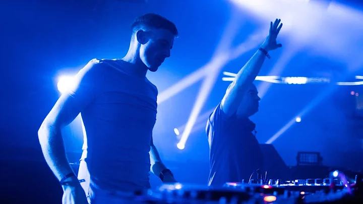KEY4050 & Plumb - I Love You (Live at Transmission...