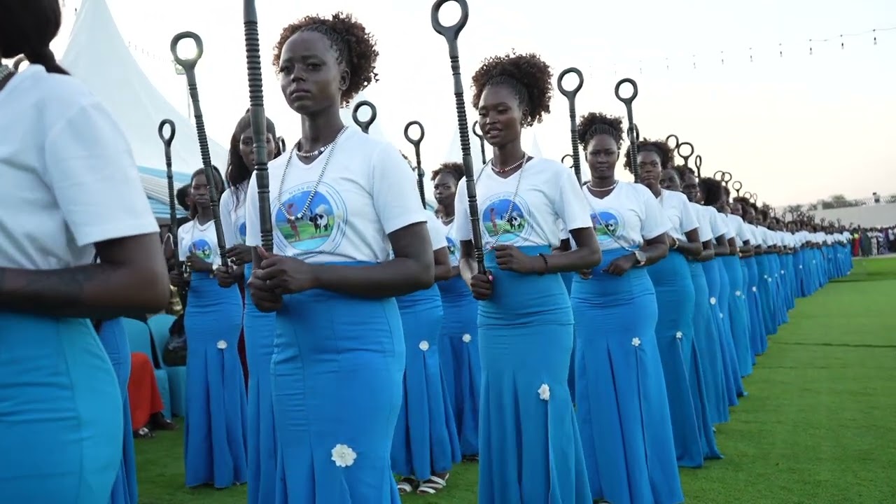 Nyan Bor, Nyan Lowai