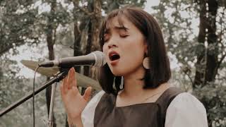 ASMARADANA - Brigitta Hardi
