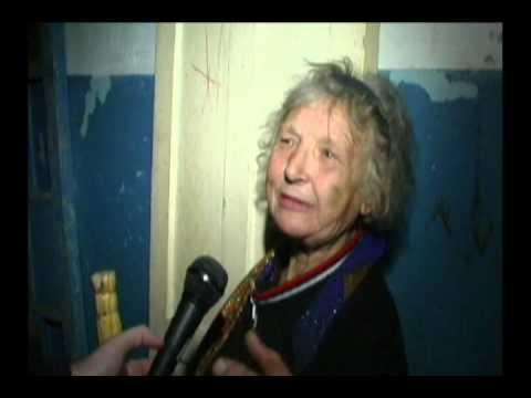 Старушка отсосала член у черного парня
