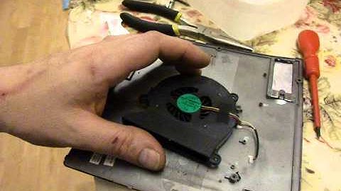 Clevo Notebook Computer Product Code M760TG Model M76T partial reassembly 9 of 10