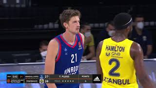 08.10.2020 / Anadolu Efes - Fenerbahçe Beko / Tibor Pleiss