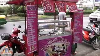 Motorcycle Food Cart - Thai Street Vendor Pancakes