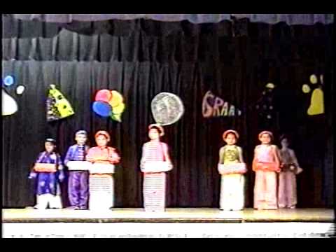 Vietnamese Dance Cai Trong Com by Kevin Tan Huynh,...