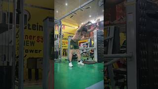 Lat pulldown — a powerful back exercise that targets the lats, #bodybuilding #fatburningsecrets #