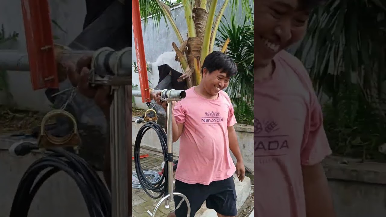 PEMASANGAN TOWER PEMANCAR RADIO DAN ANTENA FM RADIO BRAVO 93.3 FM LAMPUNG SELATAN