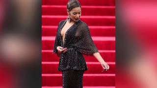 Jay Z Mock-Proposes to Beyonce At 2014 Met Gala