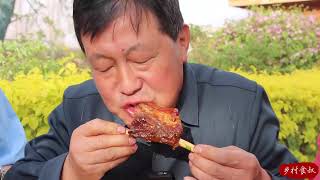 World Best Tender Donkey Ribs! Braised in Red Chili Broth with Instant Noodles | Uncle Rural Gourmet