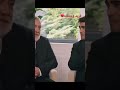 فريد بيستعجل جوازه من ديار