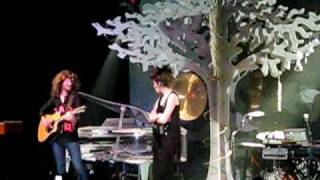 IMOGEN HEAP - Bad Body Double LIVE!