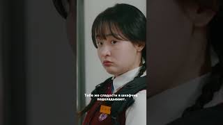 Подумала, что она нравится девушкам 😂