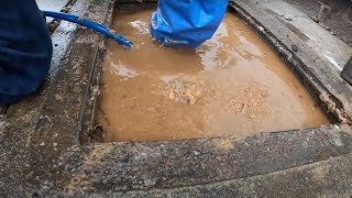 Confusing Drain Unblocking - Elbow Deep in Sewage in a Thunderstorm