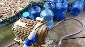 Test máy rửa bình 20 lit áp lực cao trước khi giao cho khách