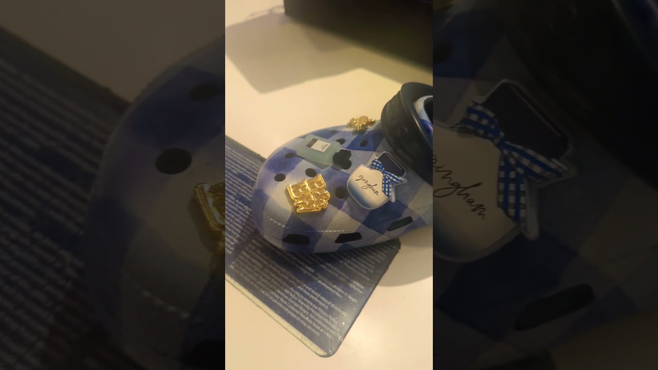 New Limited Edition Bath& Body Works Crocs $70 👟 