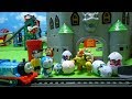 トーマスとドラえもんがクッパに捕まったウーモを助けて逃げるよ!のび太君とジャイアンがウーモを落としちゃうよ!ゆうぴょん yupyon3521
