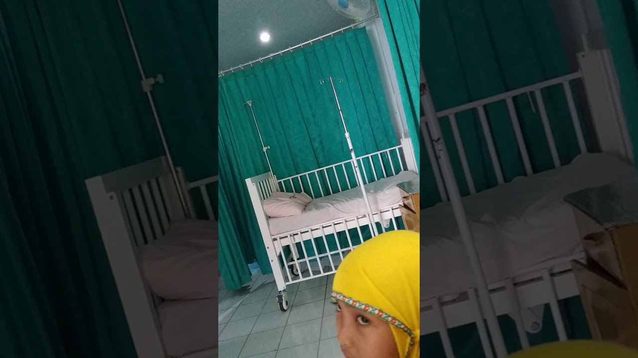 Menjenguk teman yang lagi sakit - YouTube