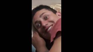 La Familia Con La Mirada Dramática.