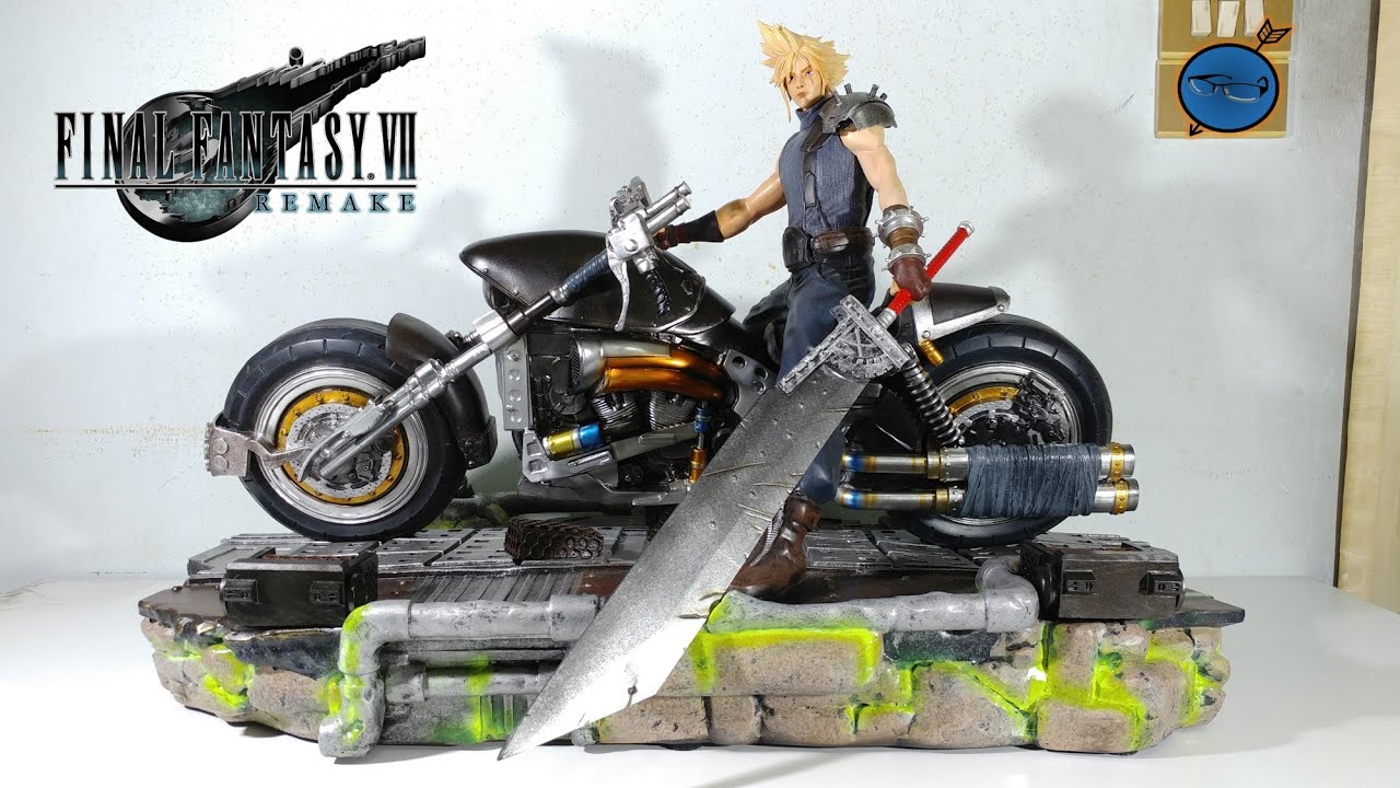 final fantasy 7 cloud statue