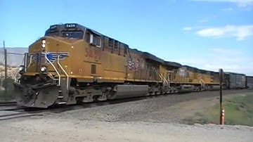 Union Pacific mixed freight roars around the Tehachapi Loop
