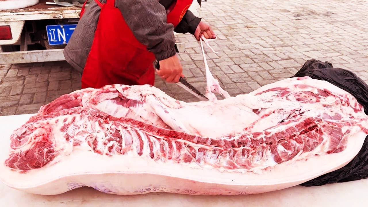 老孟生意火爆！狂風大作仍開張即賣四十元豬肉，勢頭超旺！【立福128】