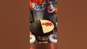 Nutella Crepes With Strawberry 🍓 #shorts #youtubeshorts