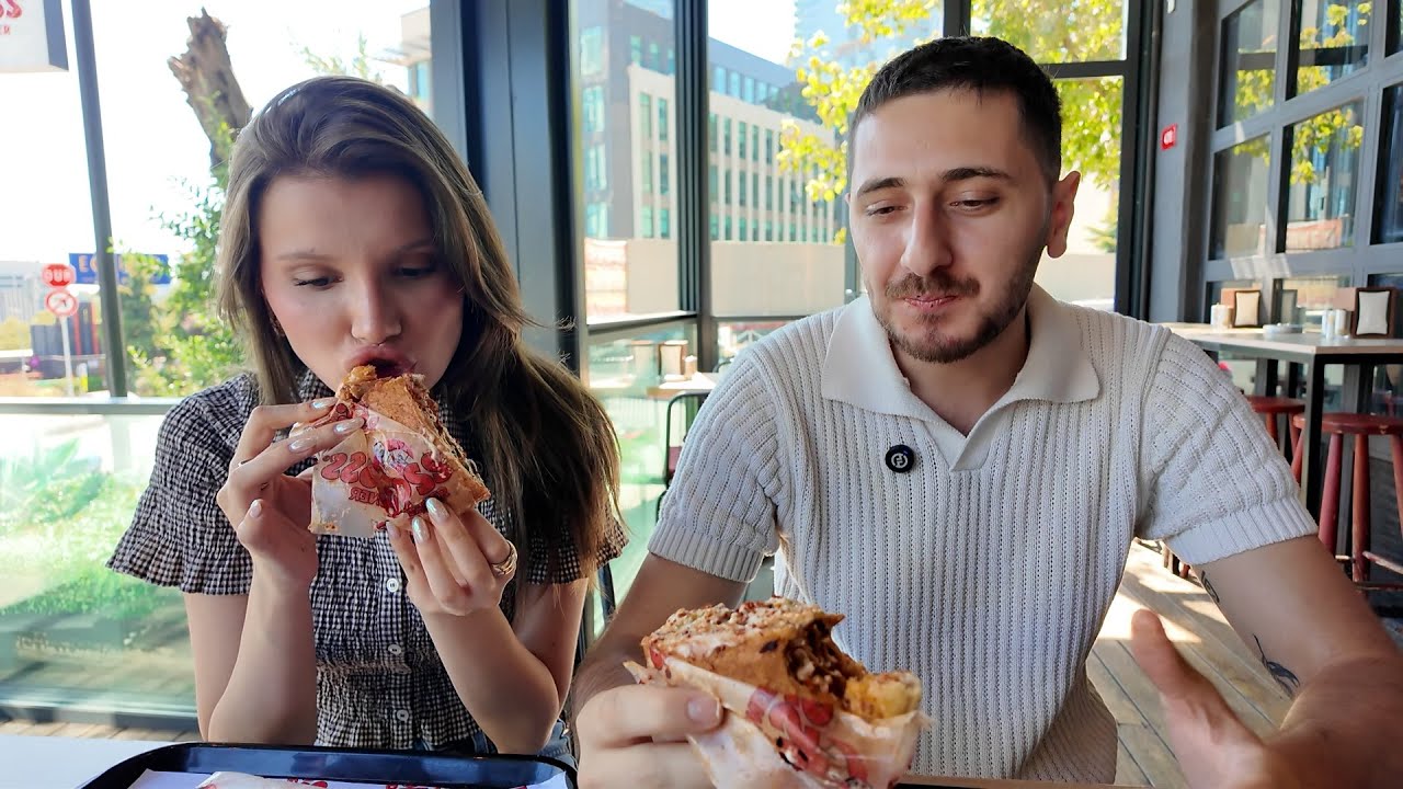 İSTANBUL'UN EN İYİ TAVUK DÖNERLERİNİ YEDİK!