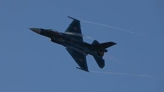 【すごく、すっごい!】築城のF-2戦闘機がニュータで大暴れ F-2機動飛行 新田原基地航空祭2019
